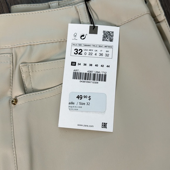 ZARA FAUX LEATHER PANTS, TAGS ATTACHED, NEVER WORN! Size 32! CREAM/BIEGE - Picture 4 of 6